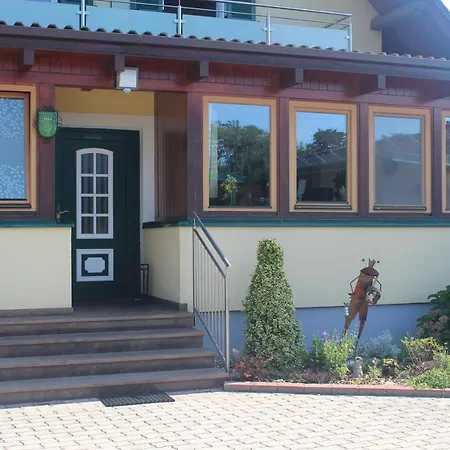Gaestehaus Christa **** * Leibnitz