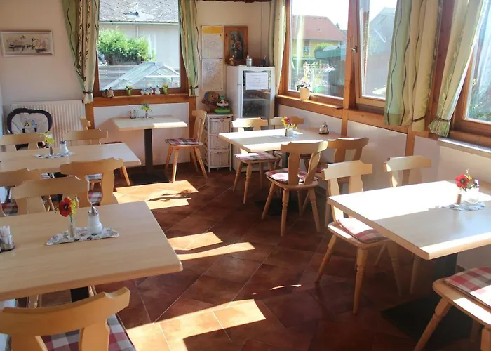 Gaestehaus Christa **** فندق مبيت وإفطار ليبنيتز